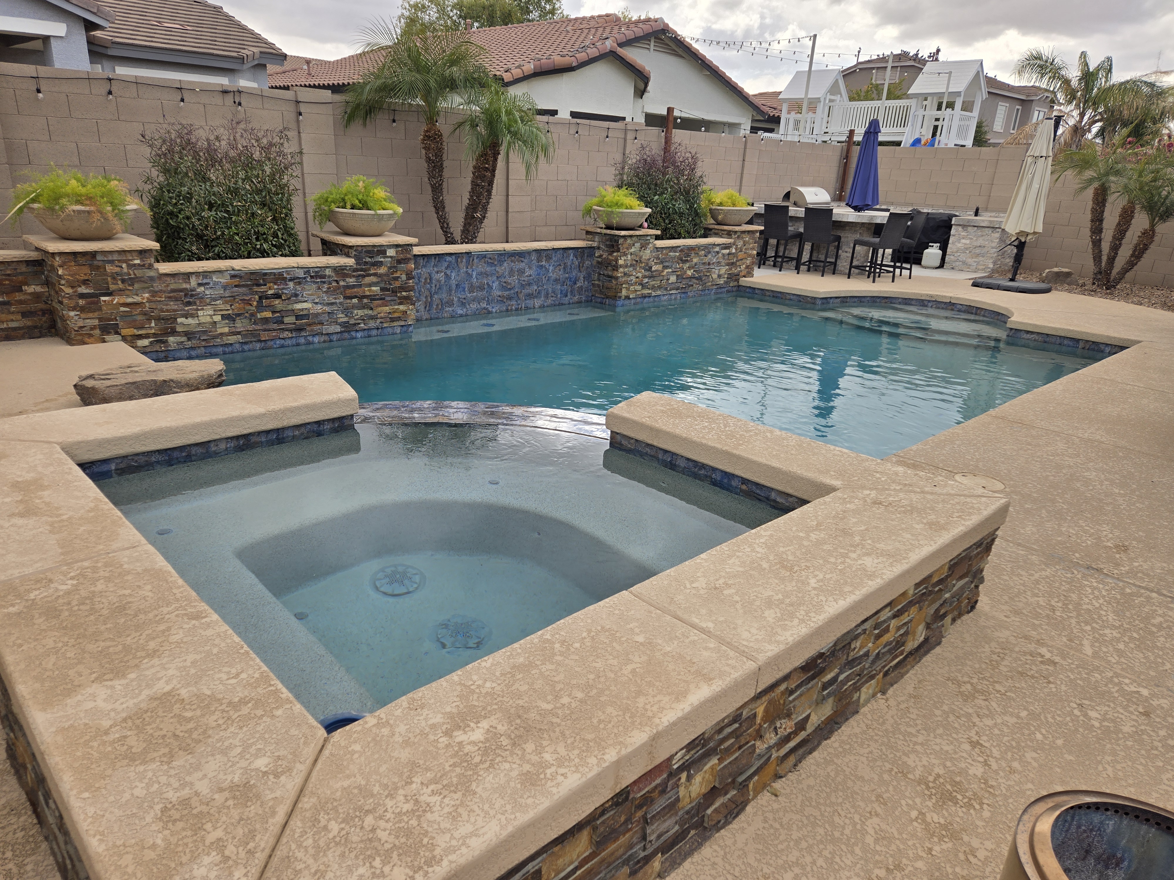 Pool cleaning East Valley
